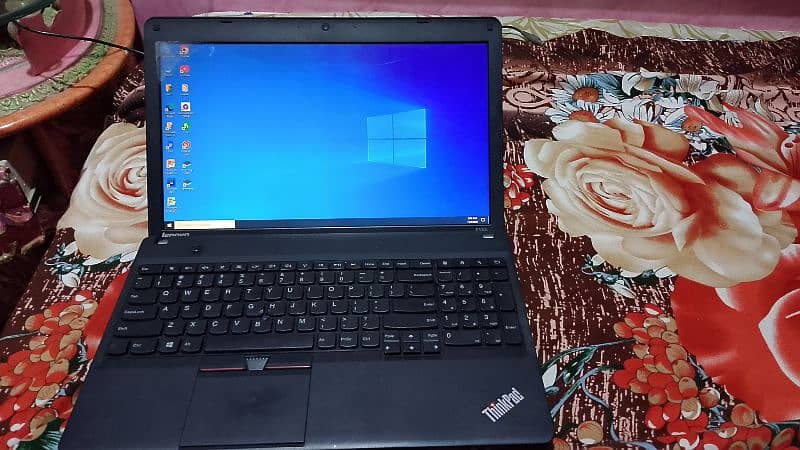 Lenovo E530c Ram 4GB Hard Disk 128GB 7