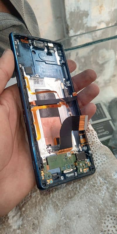 Sony expria 5 panal all parts ha sath 0