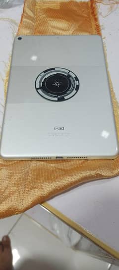 I pad mini 5 with box charger