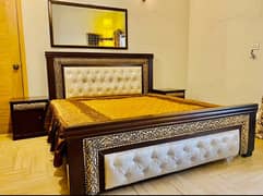 Elegant double bed set few months used