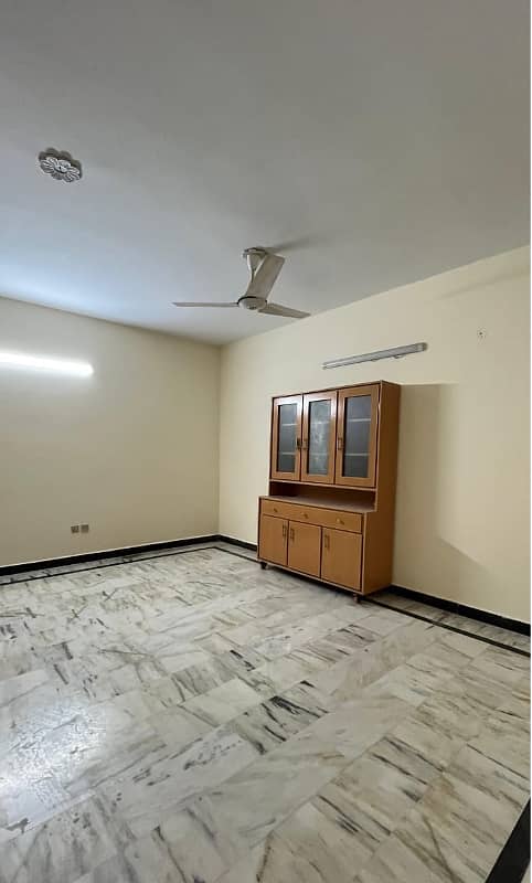 4 marla upper portion for rent 4