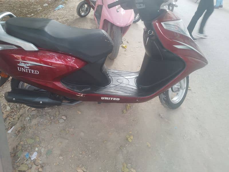 united self start scooty peteol 2