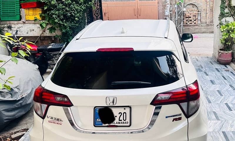 Honda Vezel 2015 10