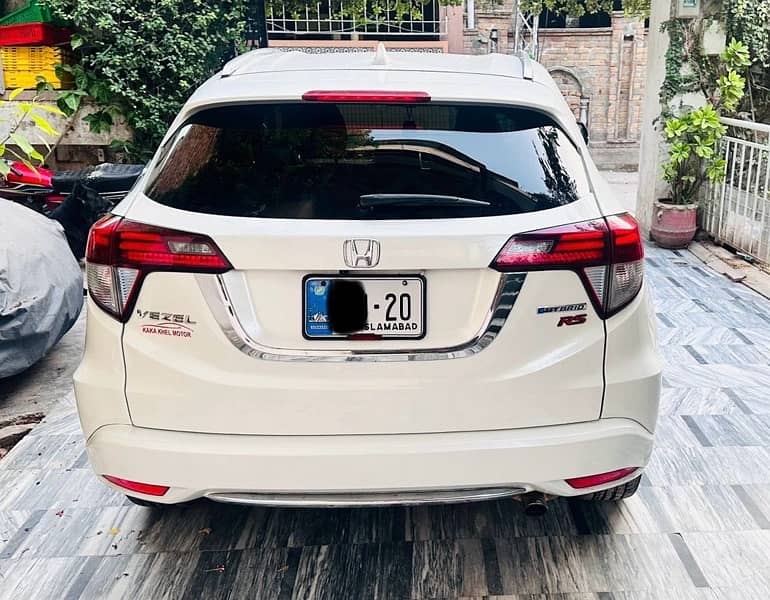 Honda Vezel 2015 11