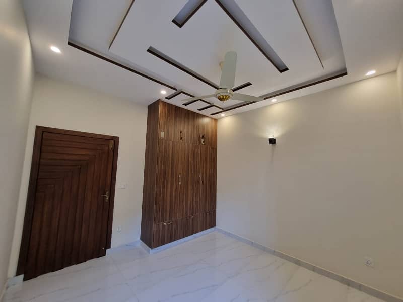 Brand New House For Sale In Nespak Face 3 7