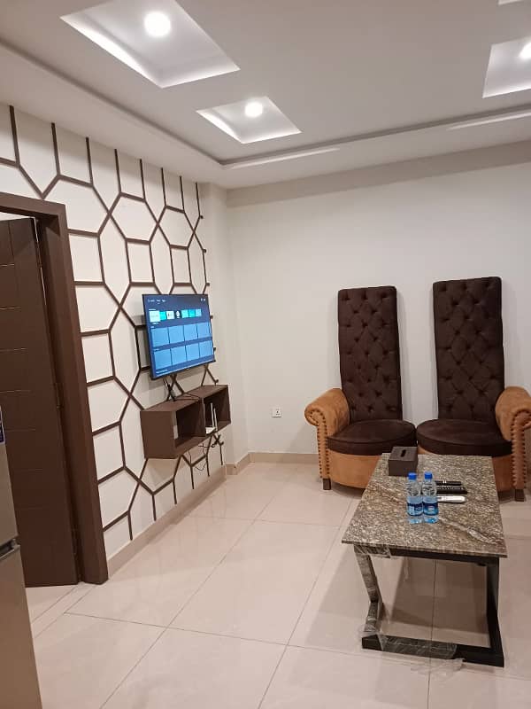 Charming 1-Bed Luxury Fully Furnished Apartment for Sale in Bahria Town, Lahore 3