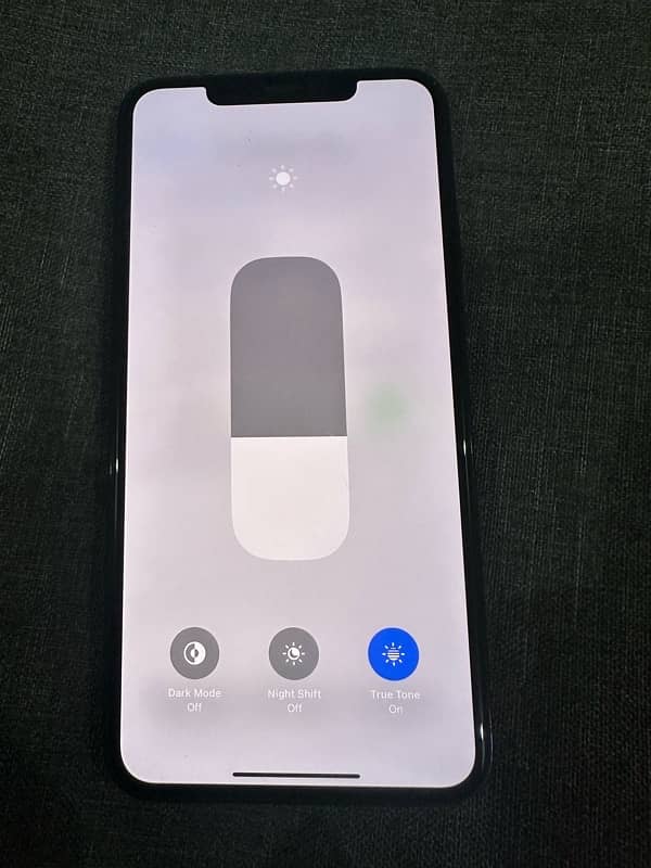 iphone 11 pro max (Midnight Green) 1