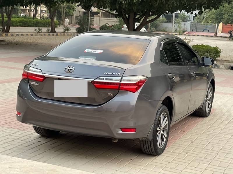 TOYOTA COROLLA 1.3 GLI AUTO 2018 KARACHI REGISTERED 5