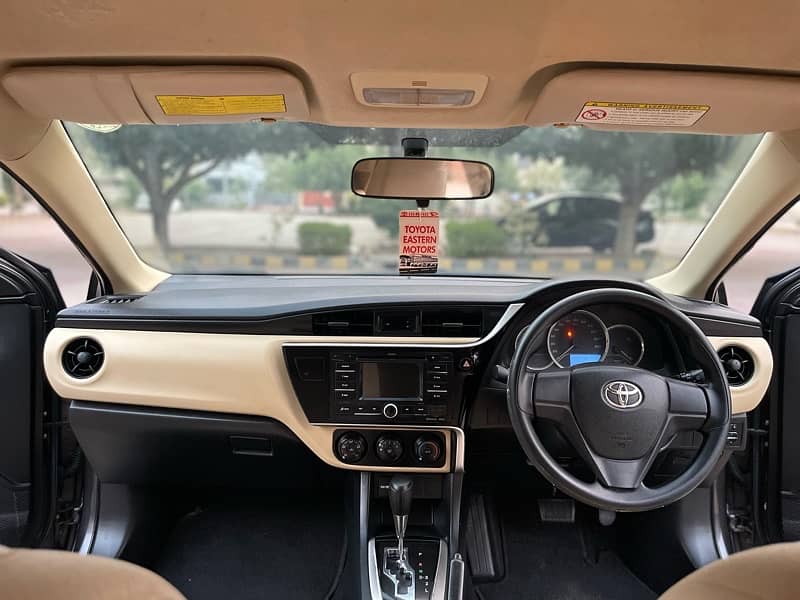 TOYOTA COROLLA 1.3 GLI AUTO 2018 KARACHI REGISTERED 7