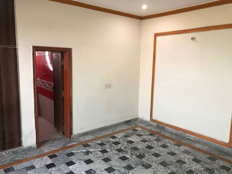 1 kanal lower portion for rent in IEP TOWN SECTOR A MAIN DEFENCE ROAD LHR 16