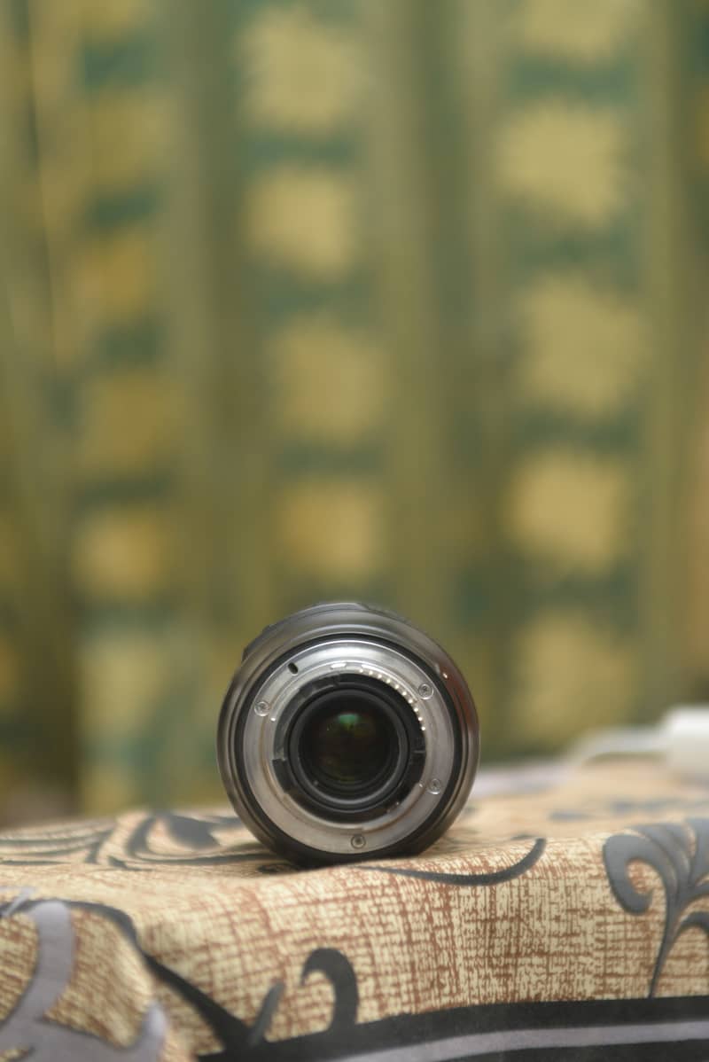 24-120 3.5 Nikon VR lens 2