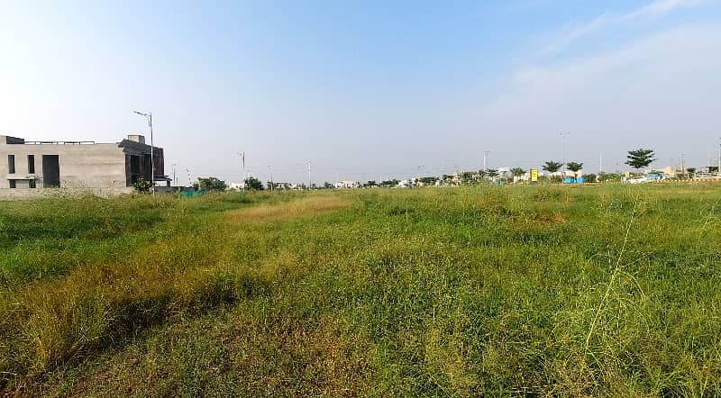 1 Kanal Outclass Location Residential Plot No 653 For Sale In DHA Phase 7 Z1 Block Lahore 3