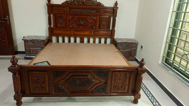 Chanioti bed set with dressing side tables 1