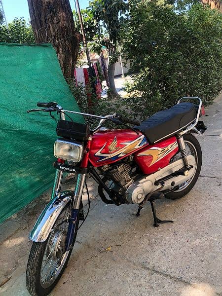 Honda 125 model 19/20 Lahore no 1