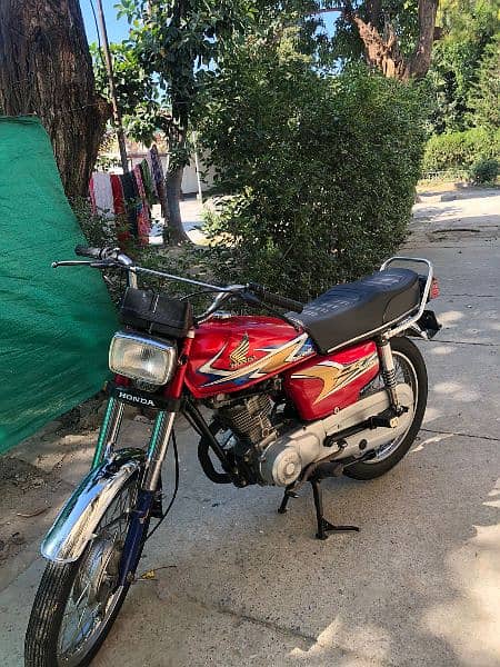 Honda 125 model 19/20 Lahore no 2