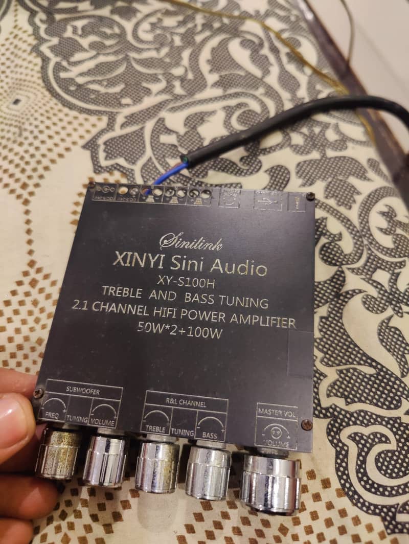 XY-S100H very powerfull 2.1 amplifier with supply 1