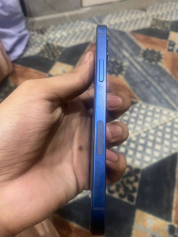 I phone 12 64 gb Non Pta Factory Unlock With Full Box 2