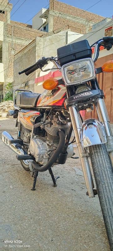 Honda 125 2022 5