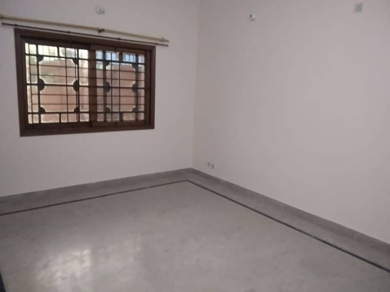 Well Maintained Ground Floor Portion For Rent 0