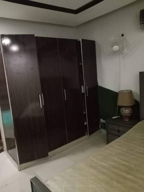 1BED FURNISHED APORTMENT IS AVAILABLE FOR RENT IN SECTOR B BAHRIA TOWN LAHORE 0