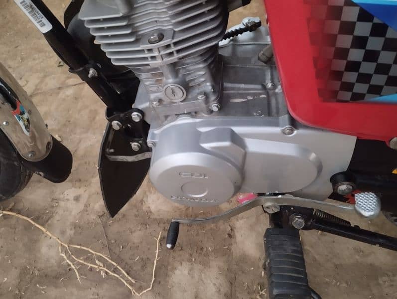 honda 125 bic for sale 24 modal 03451400338 03464952094 14