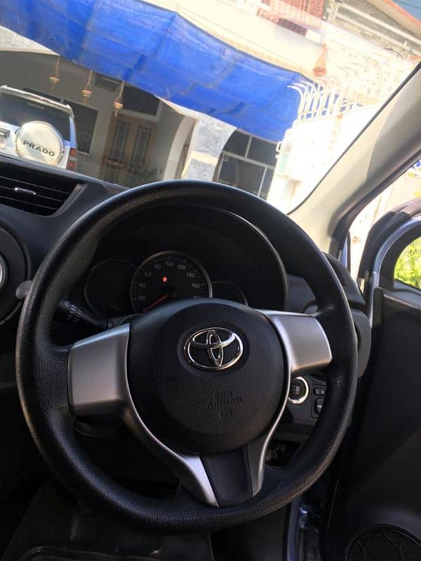 Toyota Vitz 2014 2