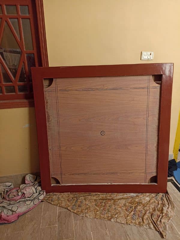 CARROM BOARD. DUBBU 0