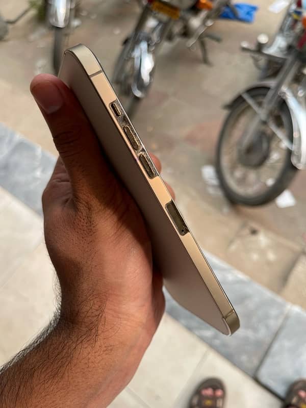 Iphone 12 Pro Max 256GB factory unlock 7