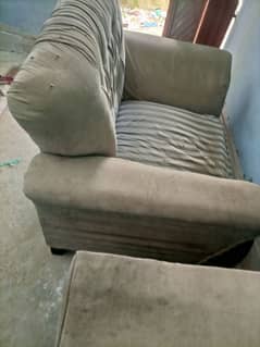 SOFA SET 7 SEATER 0