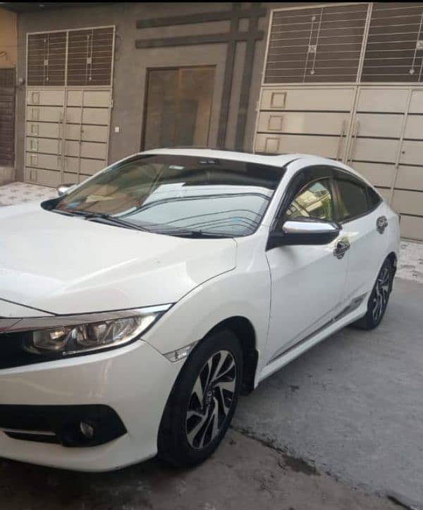 Honda Civic Oriel 2018 3