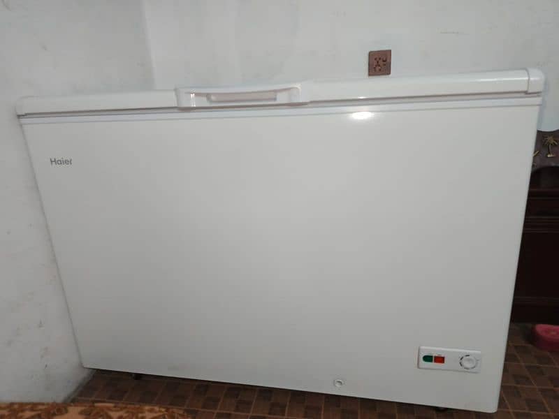 Single door freezer 7