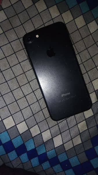 Iphone 7 PTA Approved with Box 0