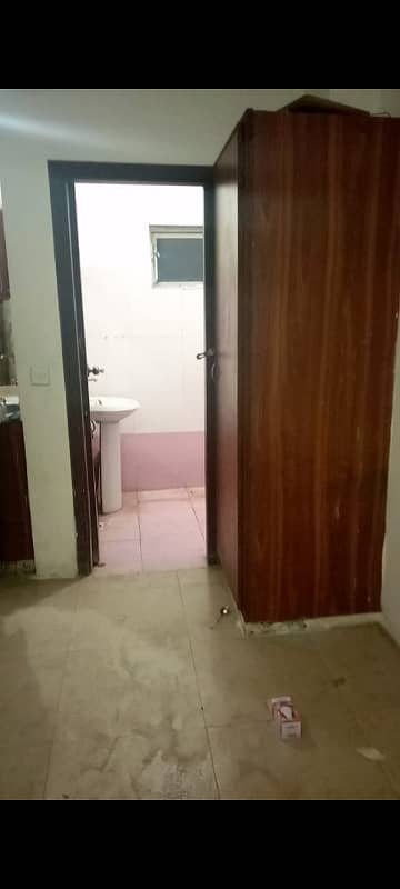 Studio Flat For Sale In G15 Markaz 0