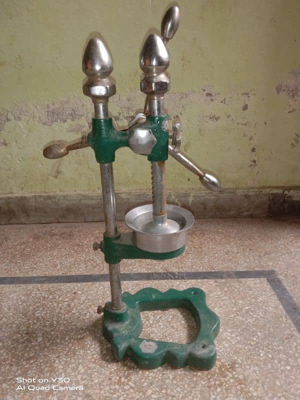 hand wali juice machine urgent sale 0