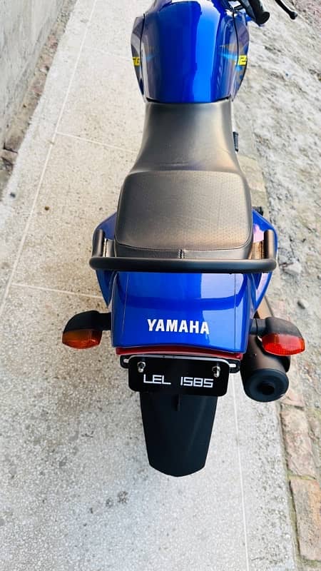 Yamaha YBR 125G lush condition 3