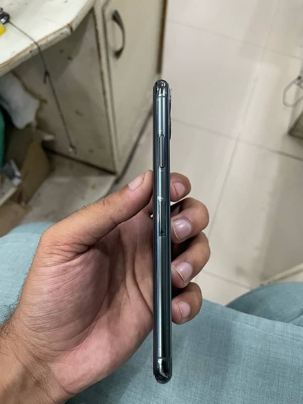 iphone 11 pro max 256GB 1