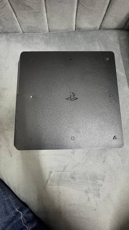 ps4 slim sealed with original controller 6