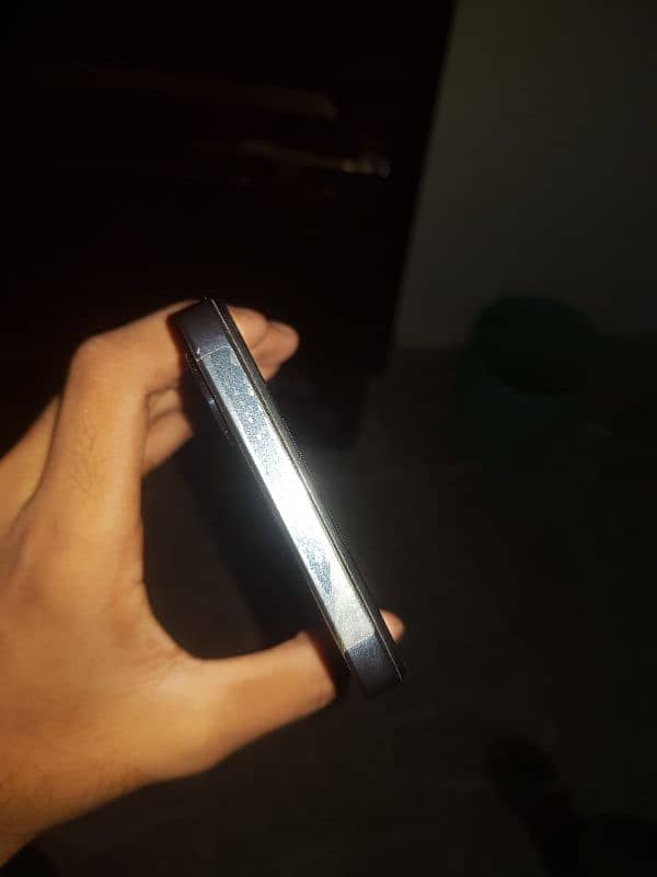 -infinix hot 30 play 1