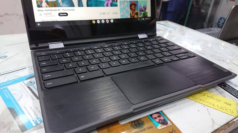 Lenovo 500e 4gb 32gb 2029 updateable A++ condition 1