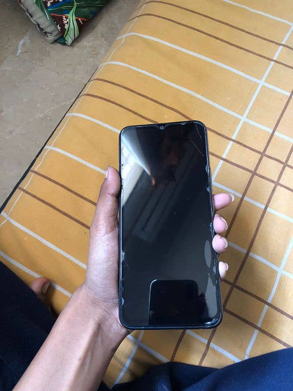 Infinix Hot 8 Lite 1