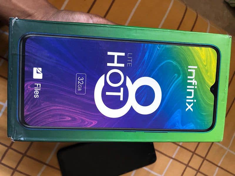 Infinix Hot 8 Lite 9