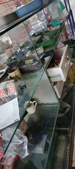 Glass door Shelf's Counter