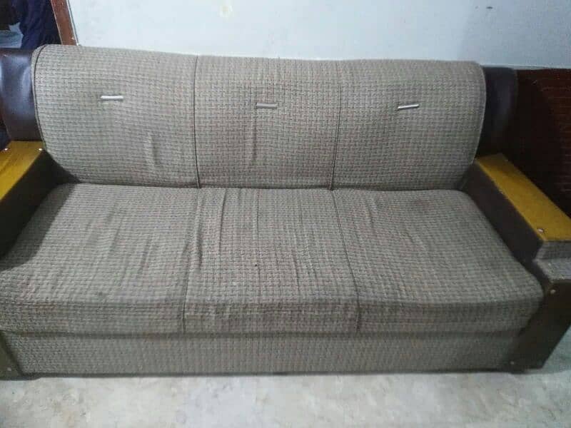 5 seater sofa urgent sale 1