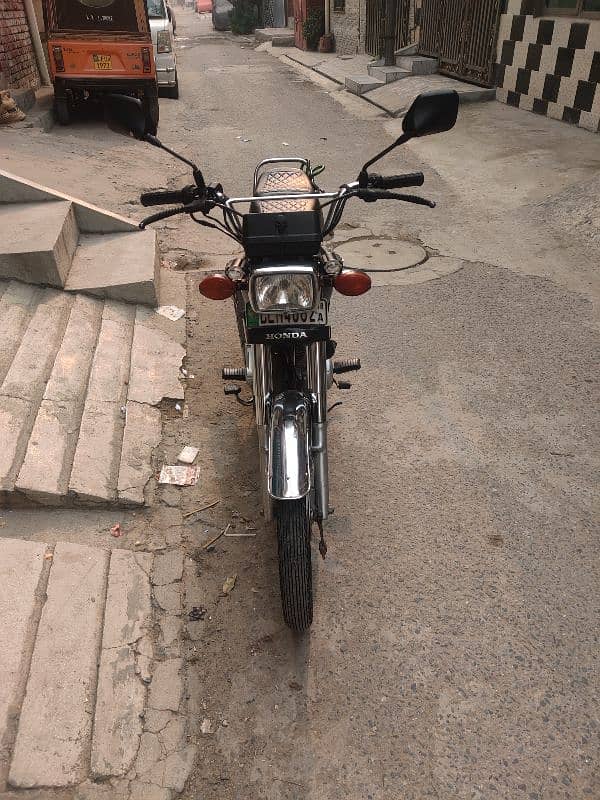 Honda CG125 for Urgent Sale 5