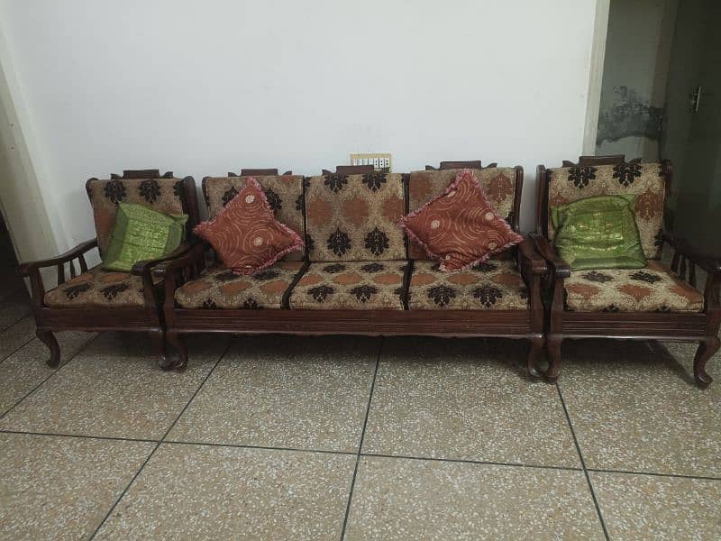 5 seater sofa 0