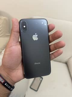 Apple iphone XS 64GB 10/9 condition . Pta approved