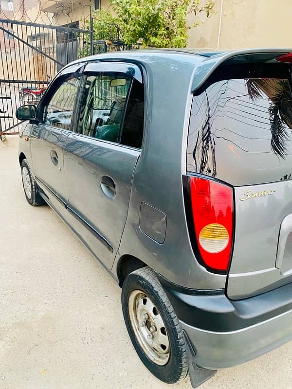 Hyundai Santro 2005 model total genion condition 11