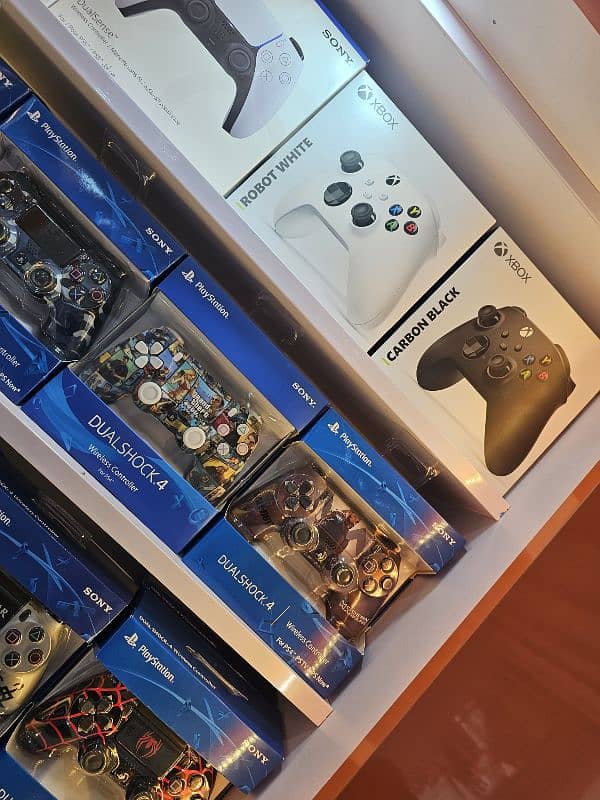 Playstation 5, Playstation 4, All accessories and Games 3