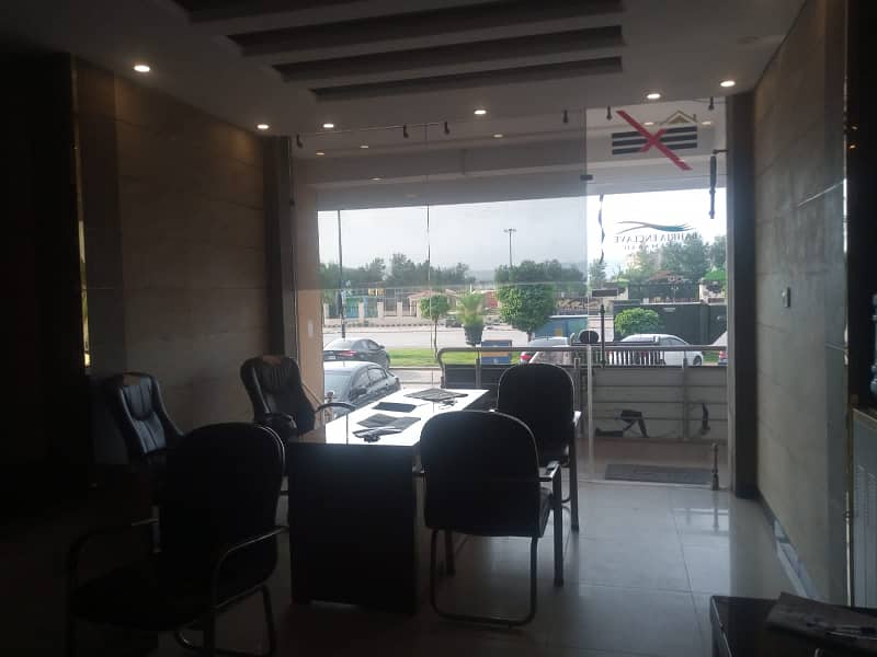 RENTED 1.20 / MONTH GROUND FLOOR SHOP WITH 800 SQ FT AVAILABLE FOR SALE 6