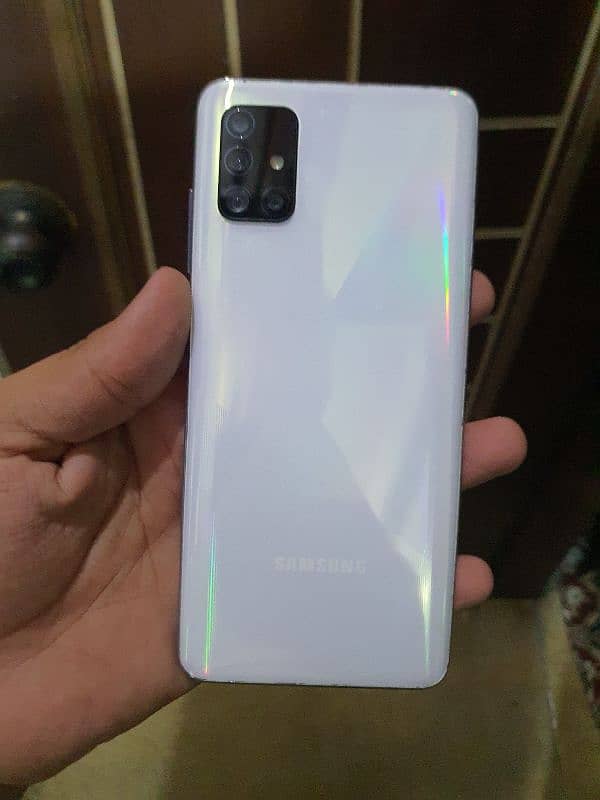 Samsung  a51  . . gb 6/128. . . . pta official  approved  . . dual sim 11